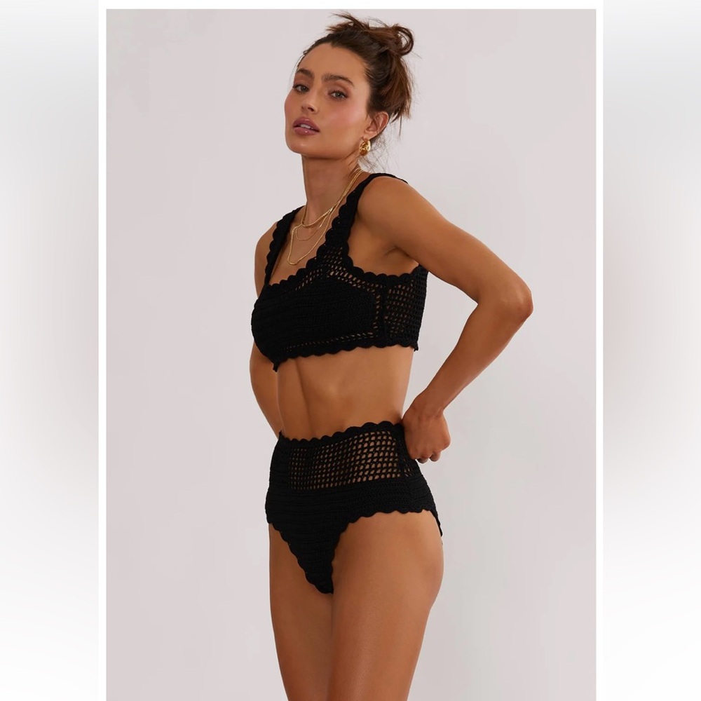 New Beach Riot Crochet Bikini Set - Picture 3 of 5